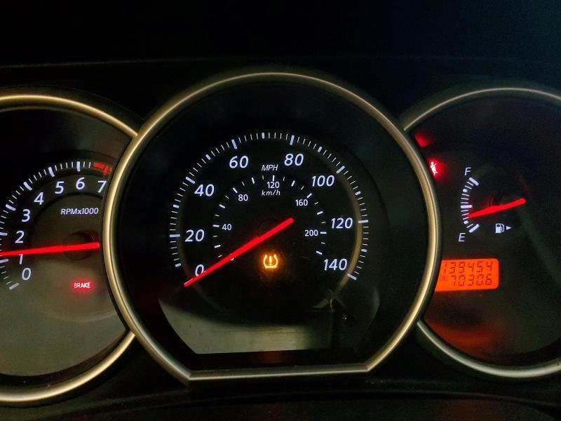 2011 Nissan Versa 1.8 s