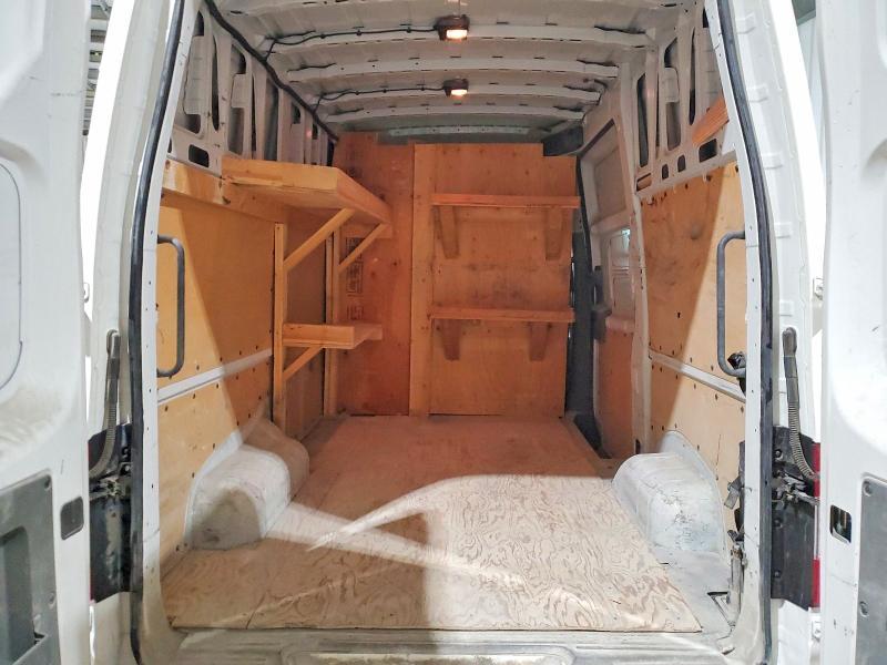 2021 Nissan NV 2500 HD S