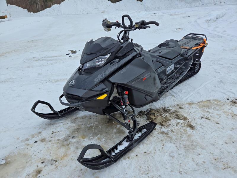 2023 Skidoo 2023 SKI-DOO Backcountry X-RS 85
