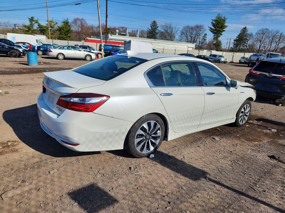 2017 Honda Accord Touring Hybrid