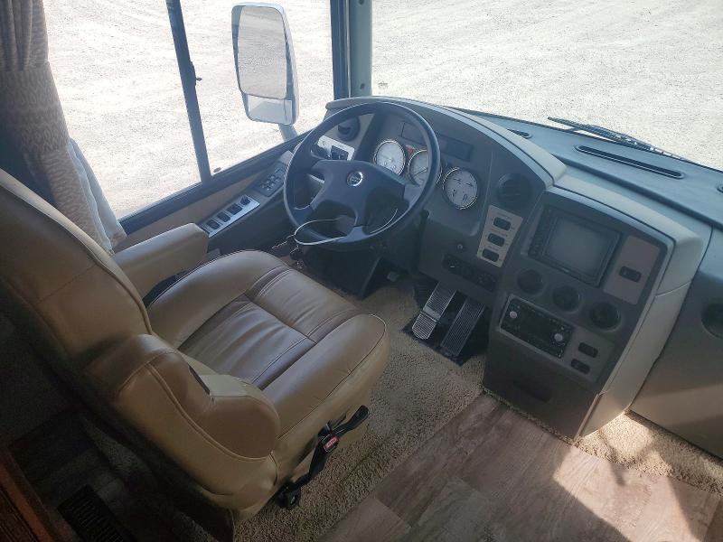 2008 Winnebago Journey RV