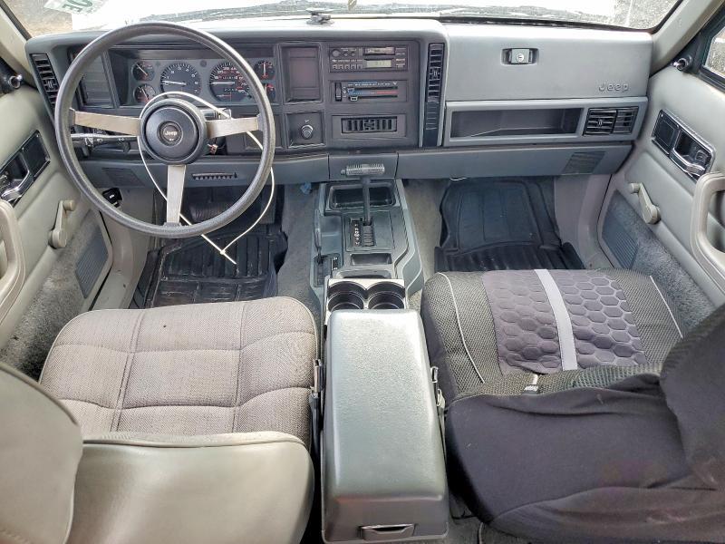 1992 Jeep Cherokee Sport