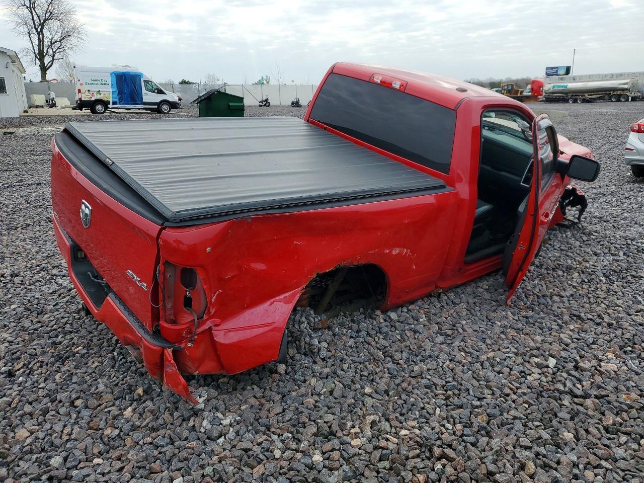 2012 Dodge RAM 1500 Sport