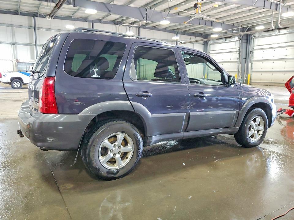 2005 Mazda Tribute s