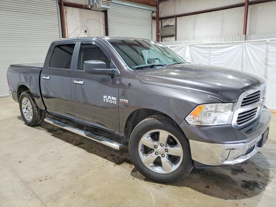 2015 Dodge Ram 1500 slt