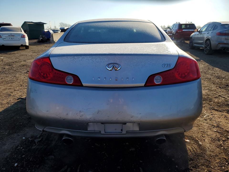 2004 Infiniti G35 Base