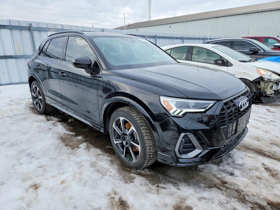2024 Audi Q3 45 s Line Premium