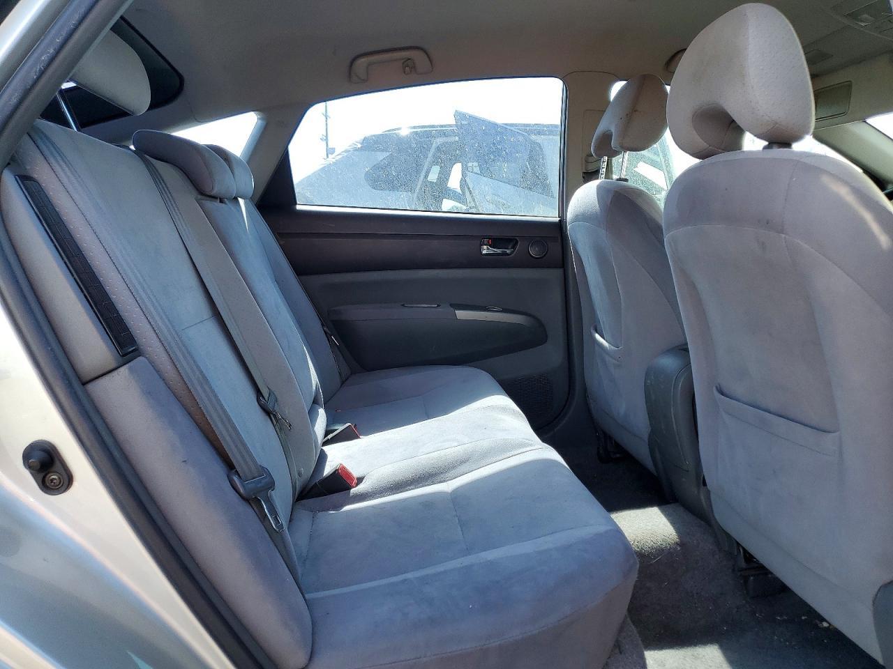 2005 Toyota Prius Base