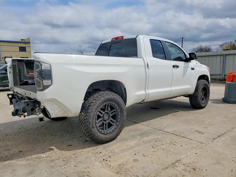 2014 Toyota Tundra SR5