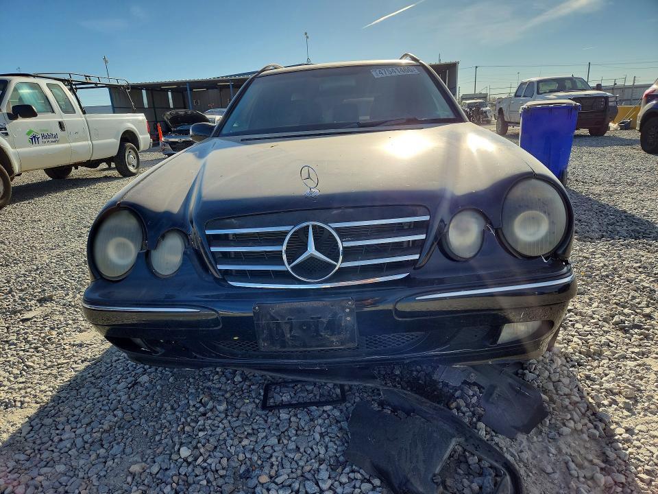 2001 Mercedes-Benz E 320