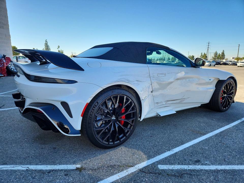 2023 Aston Martin Vantage