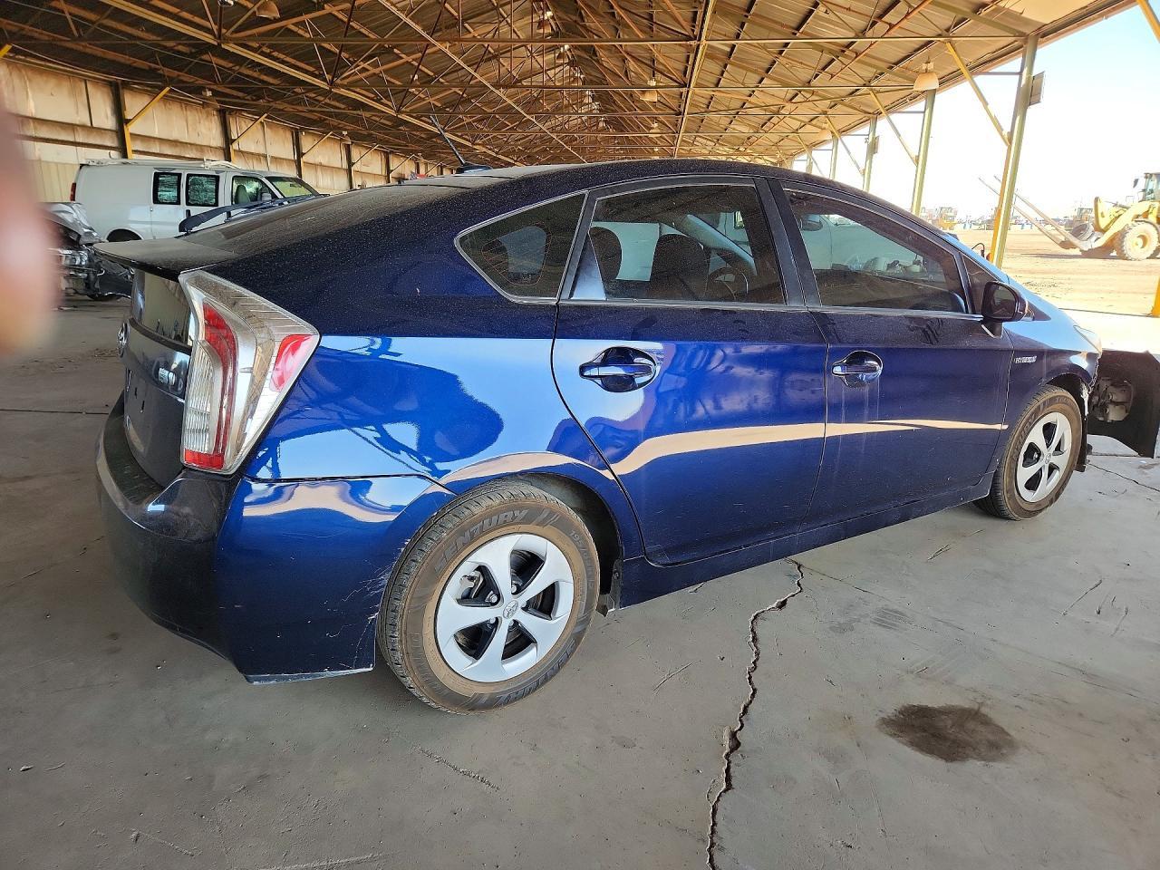 2013 Toyota Prius Three