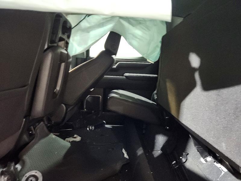 2025 GMC Sierra K1500 SLT