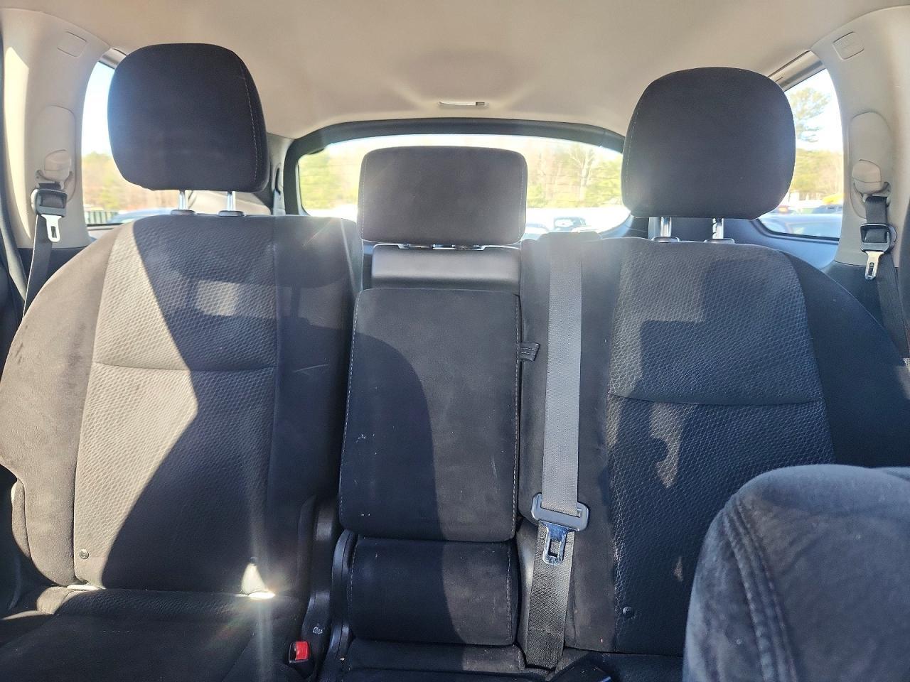 2014 Nissan Pathfinder sv