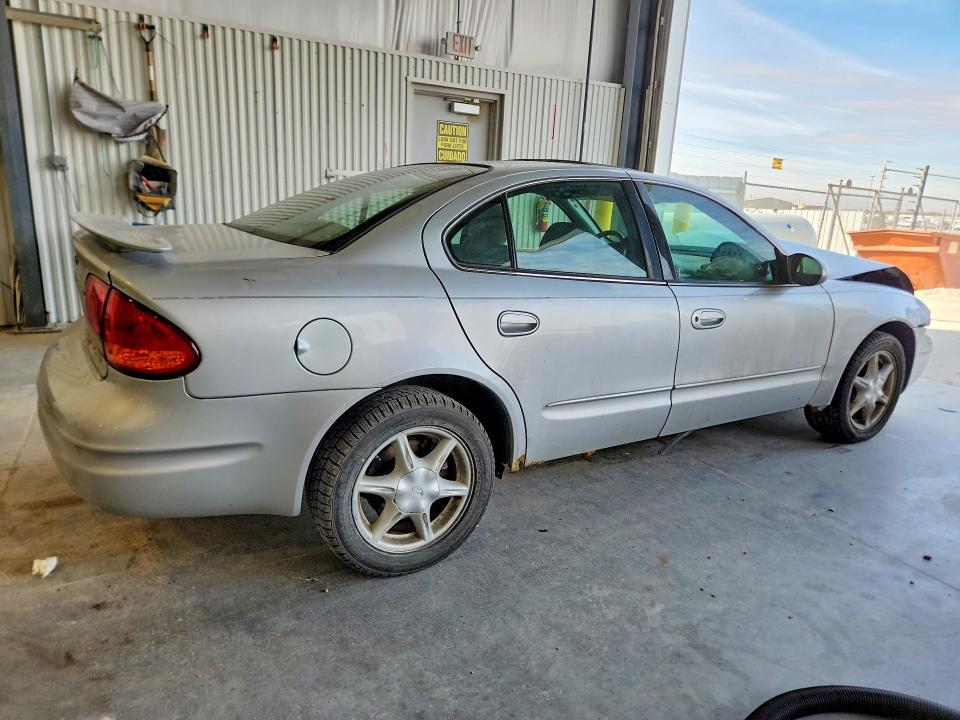 2003 Oldsmobile Alero gl