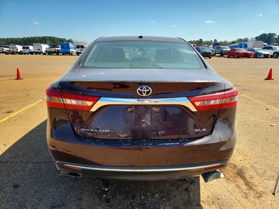 2018 Toyota Avalon xle