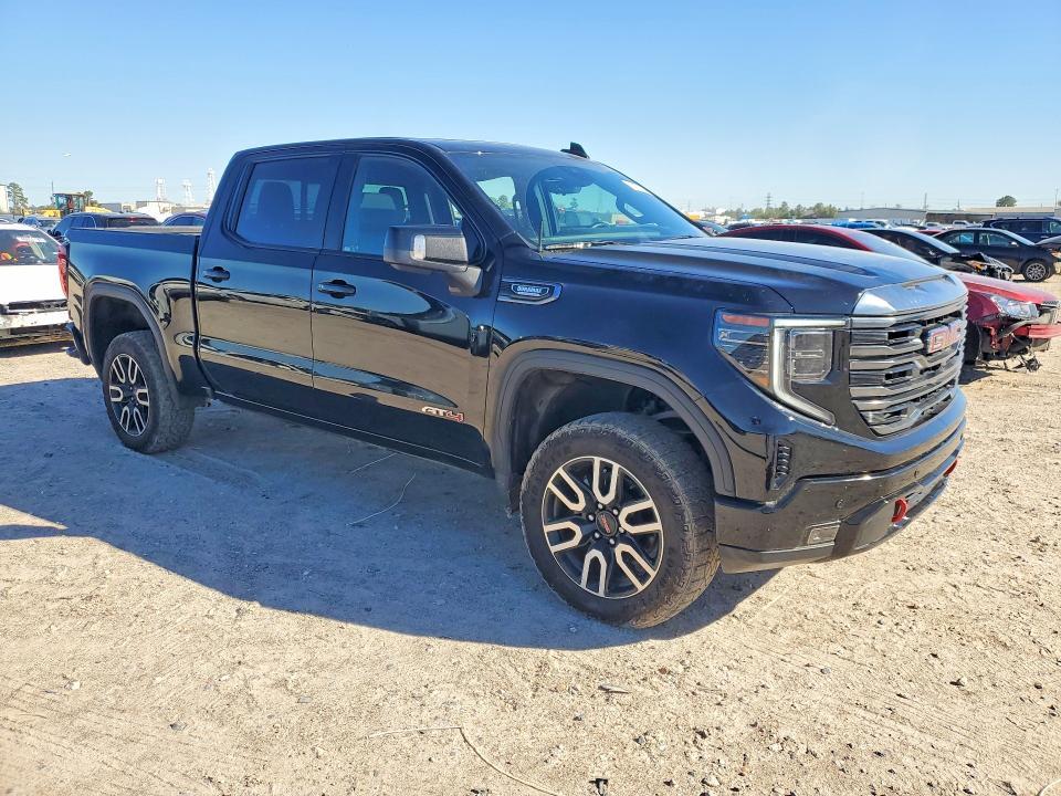 2024 GMC Sierra K1500 AT4
