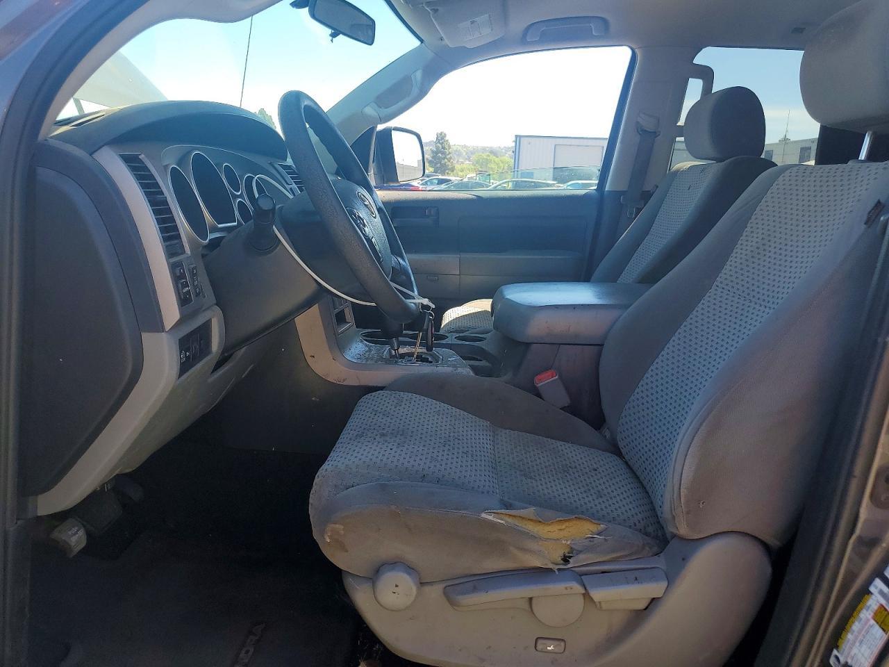 2013 Toyota Tundra Grade