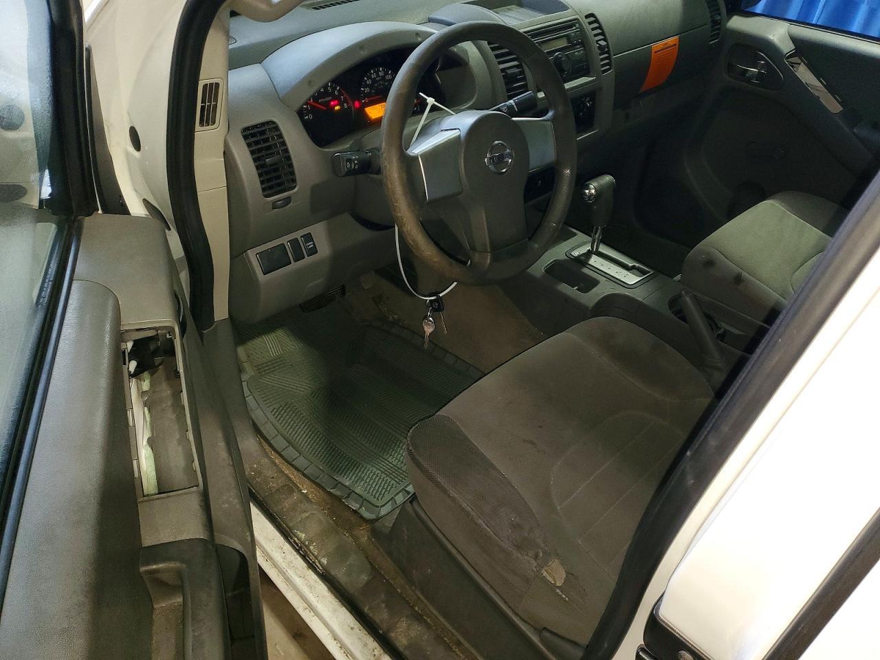 2013 Nissan Frontier S