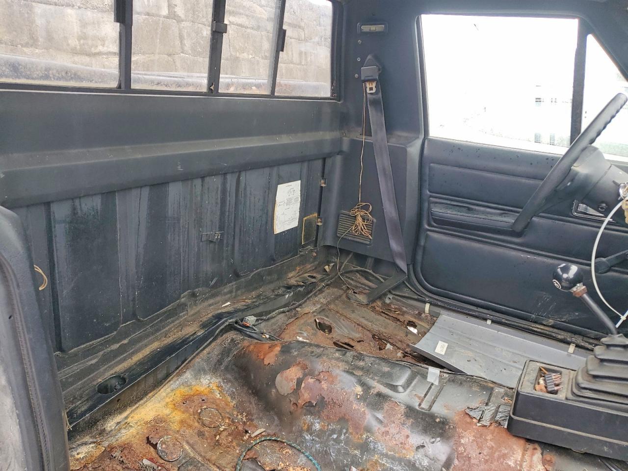 1986 Jeep Comanche Custom