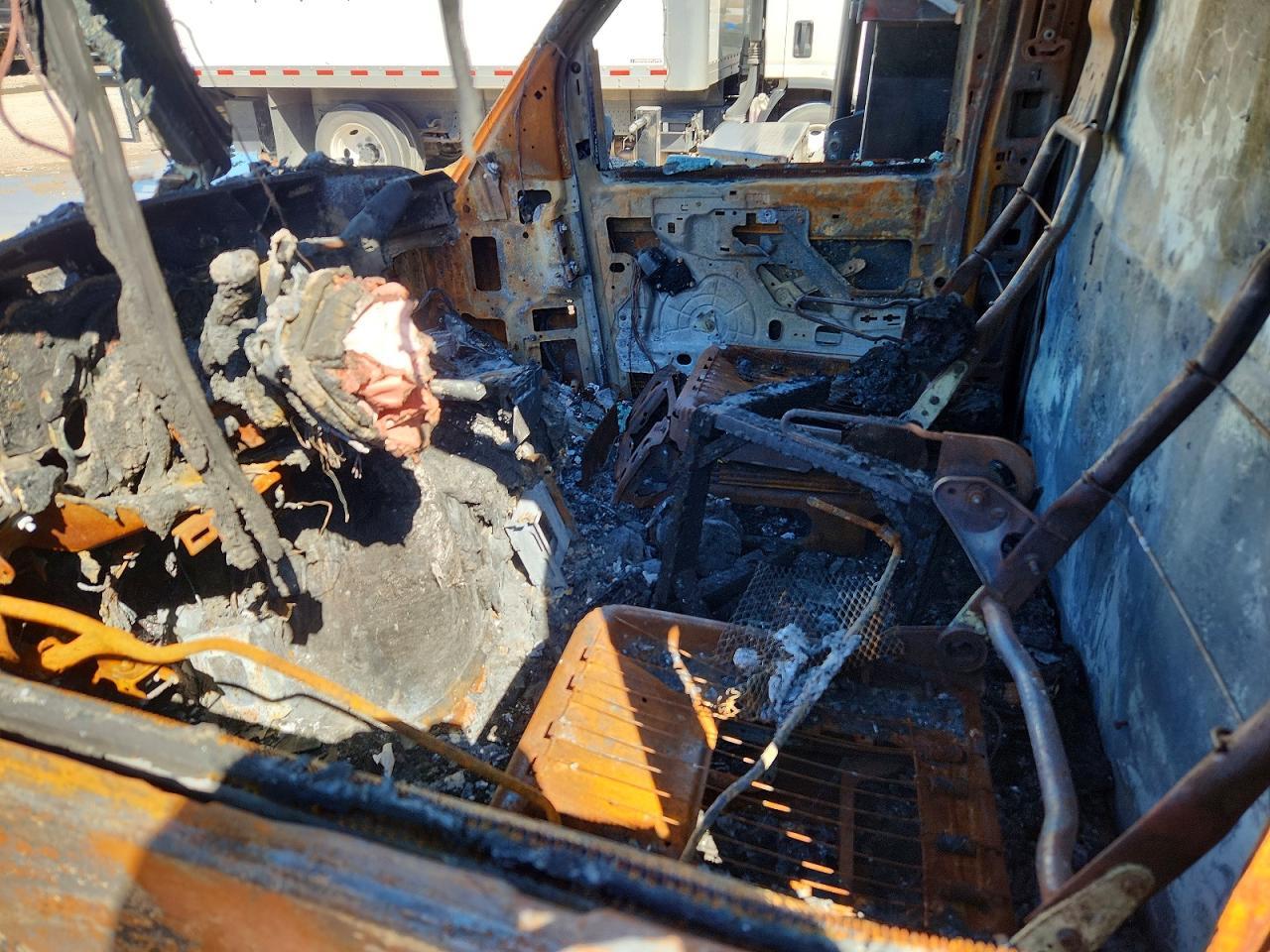 2023 GMC Savana BOX Truck