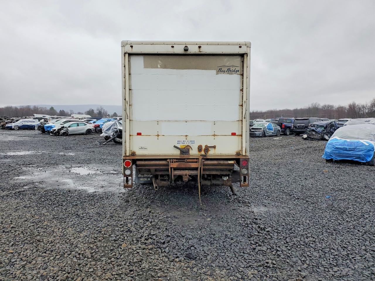 2018 Chevrolet Express BOX Truck