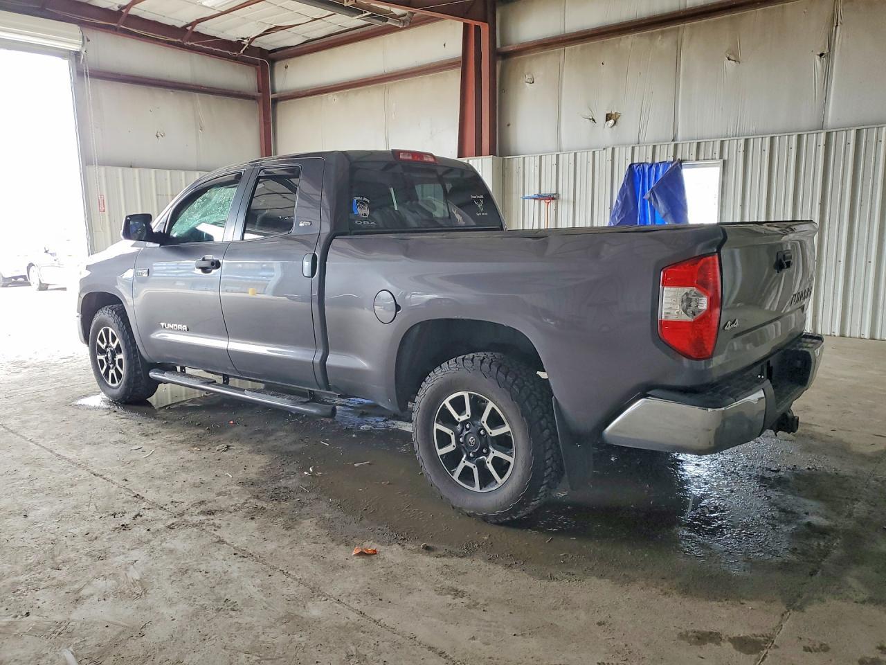 2016 Toyota Tundra SR5