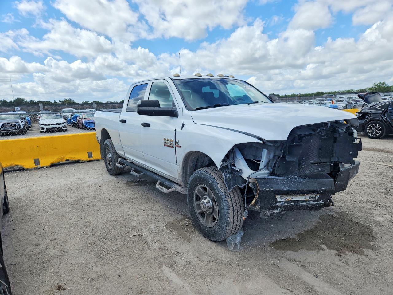 2015 Dodge RAM 2500 ST