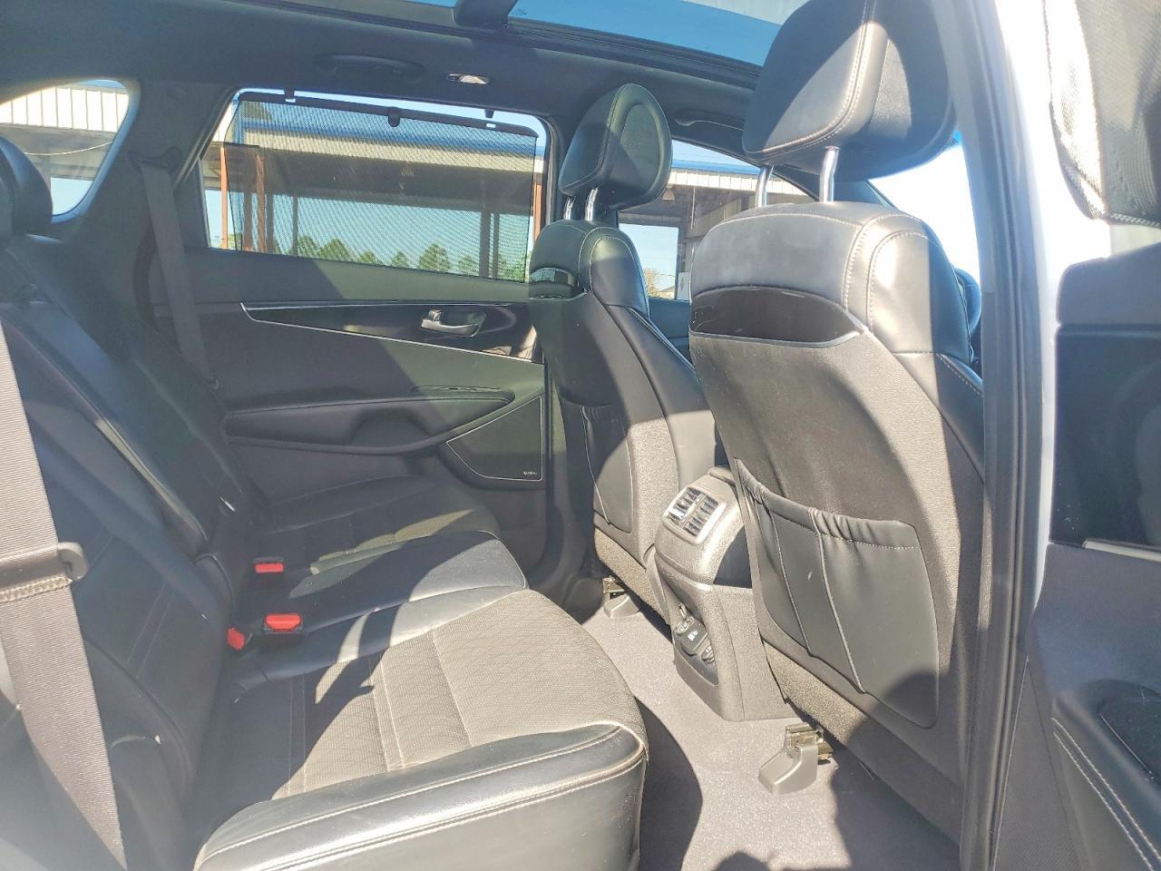2016 KIA Sorento sx Limited