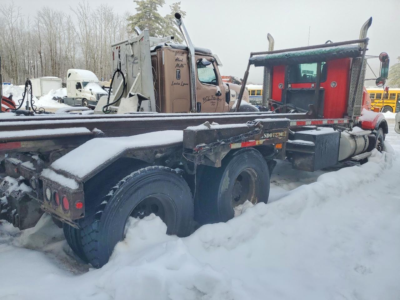 2007 Kenworth T880 ROLL-OFF Container Truck