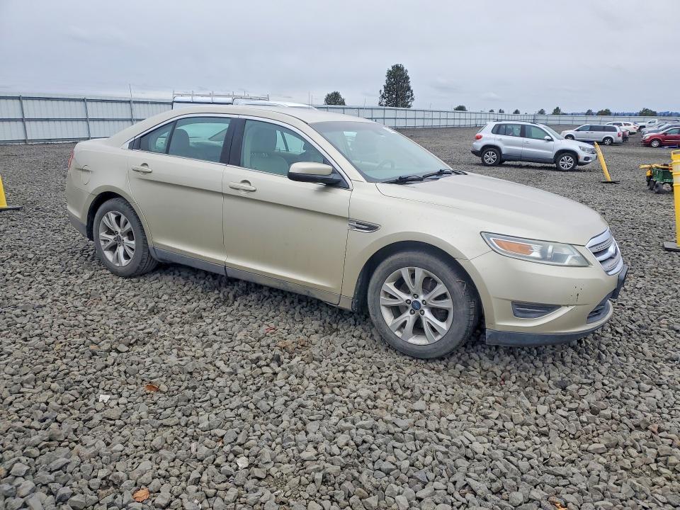 2010 Ford Taurus sel