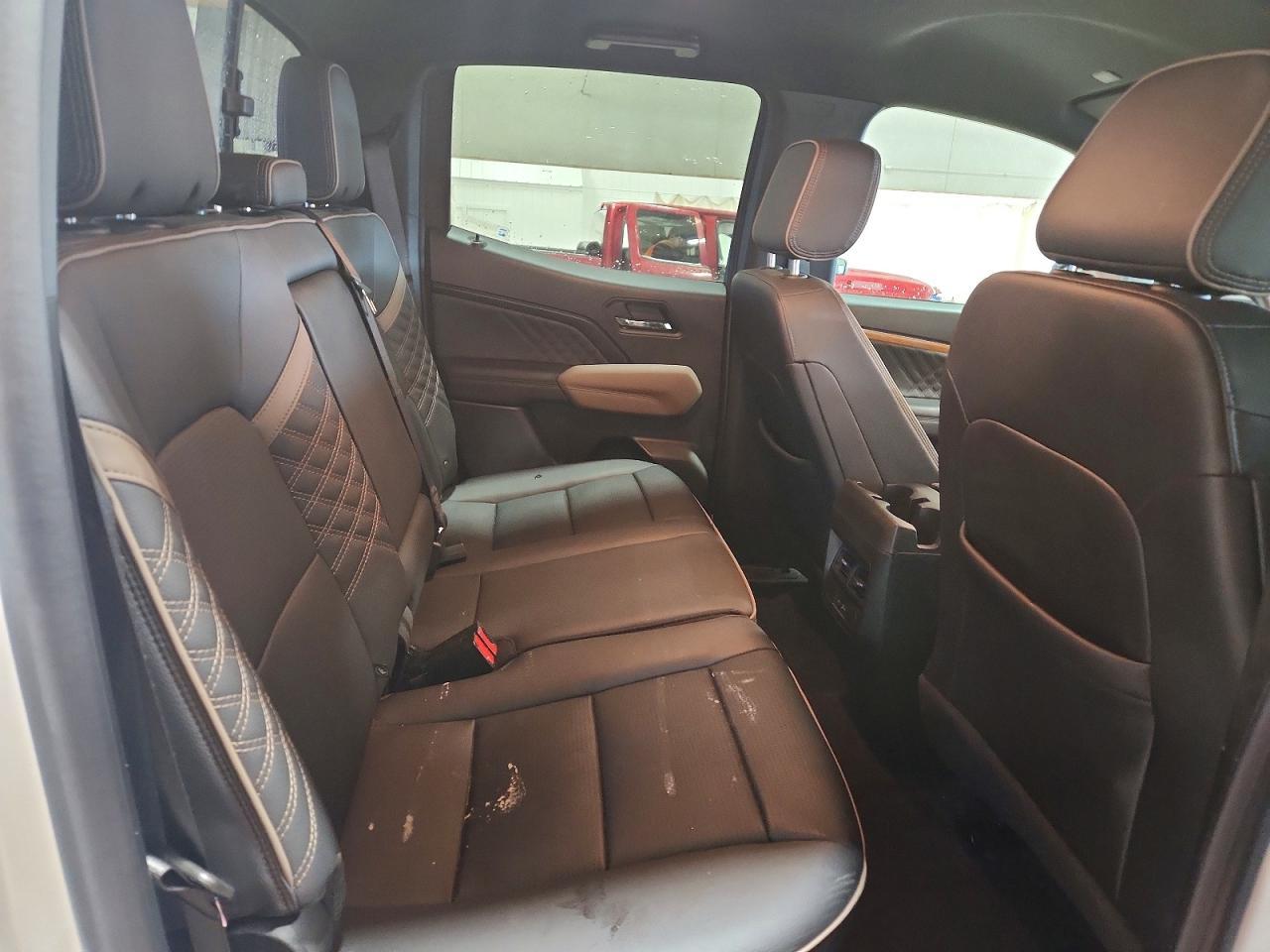 2024 GMC Canyon Denali