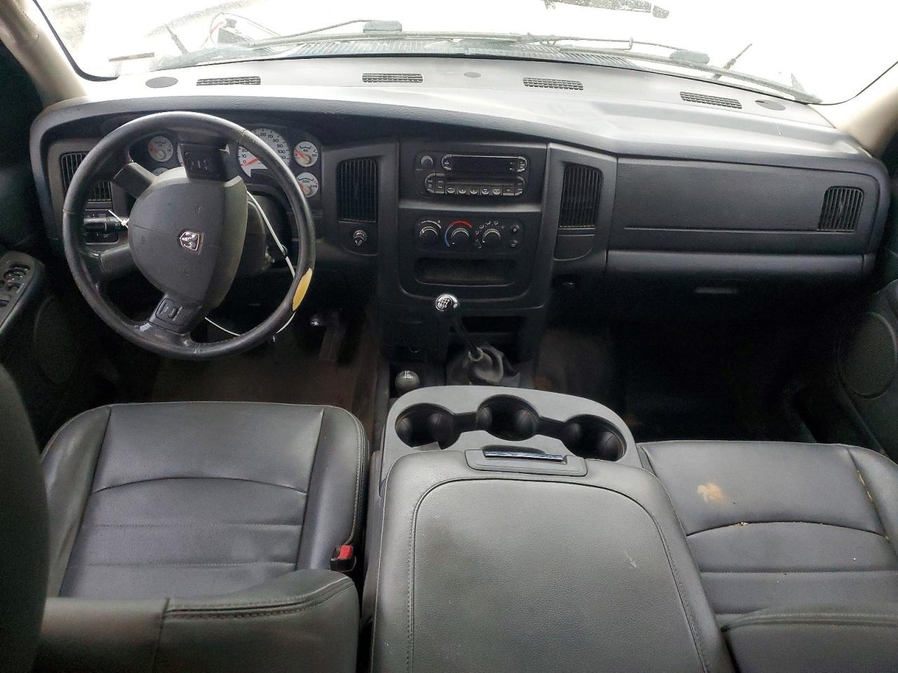 2005 Dodge RAM 2500 ST