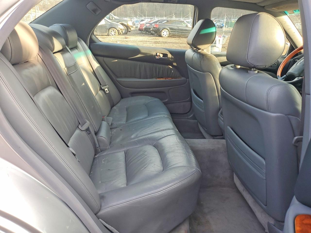 2000 Lexus Ls 400 Base