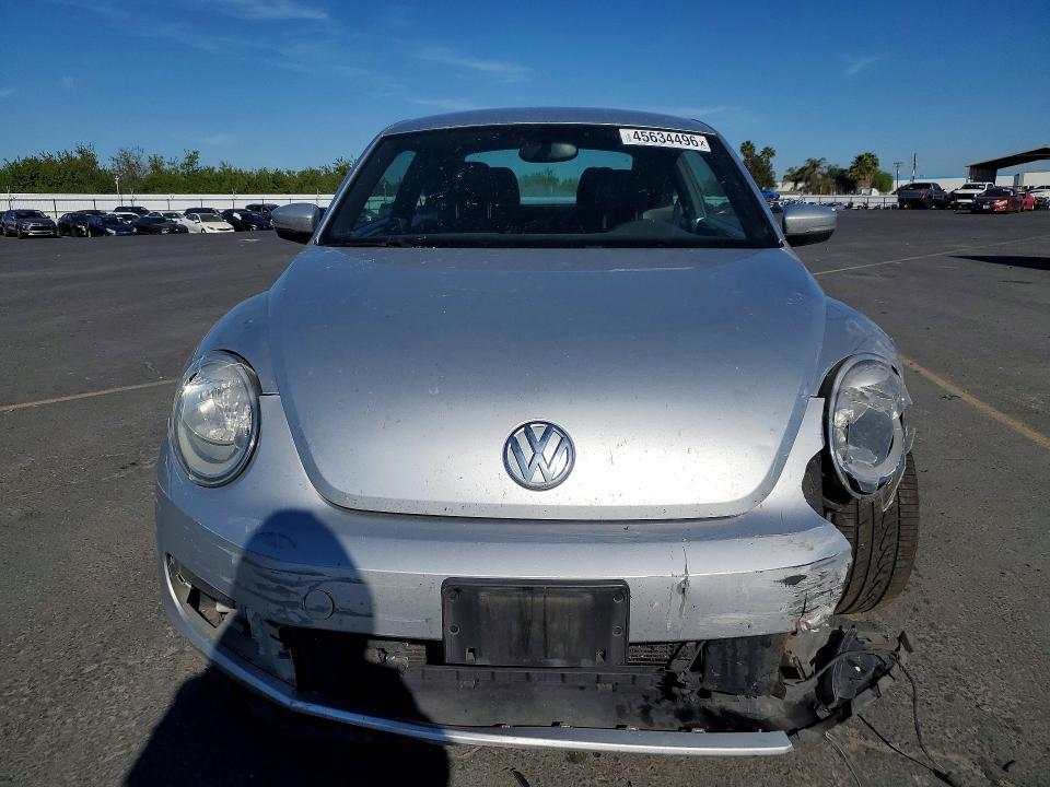 2012 Volkswagen Beetle