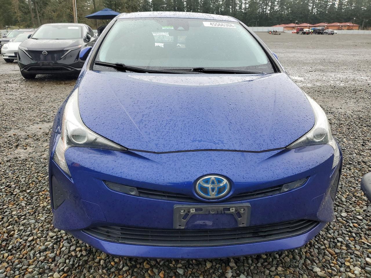 2017 Toyota Prius Three