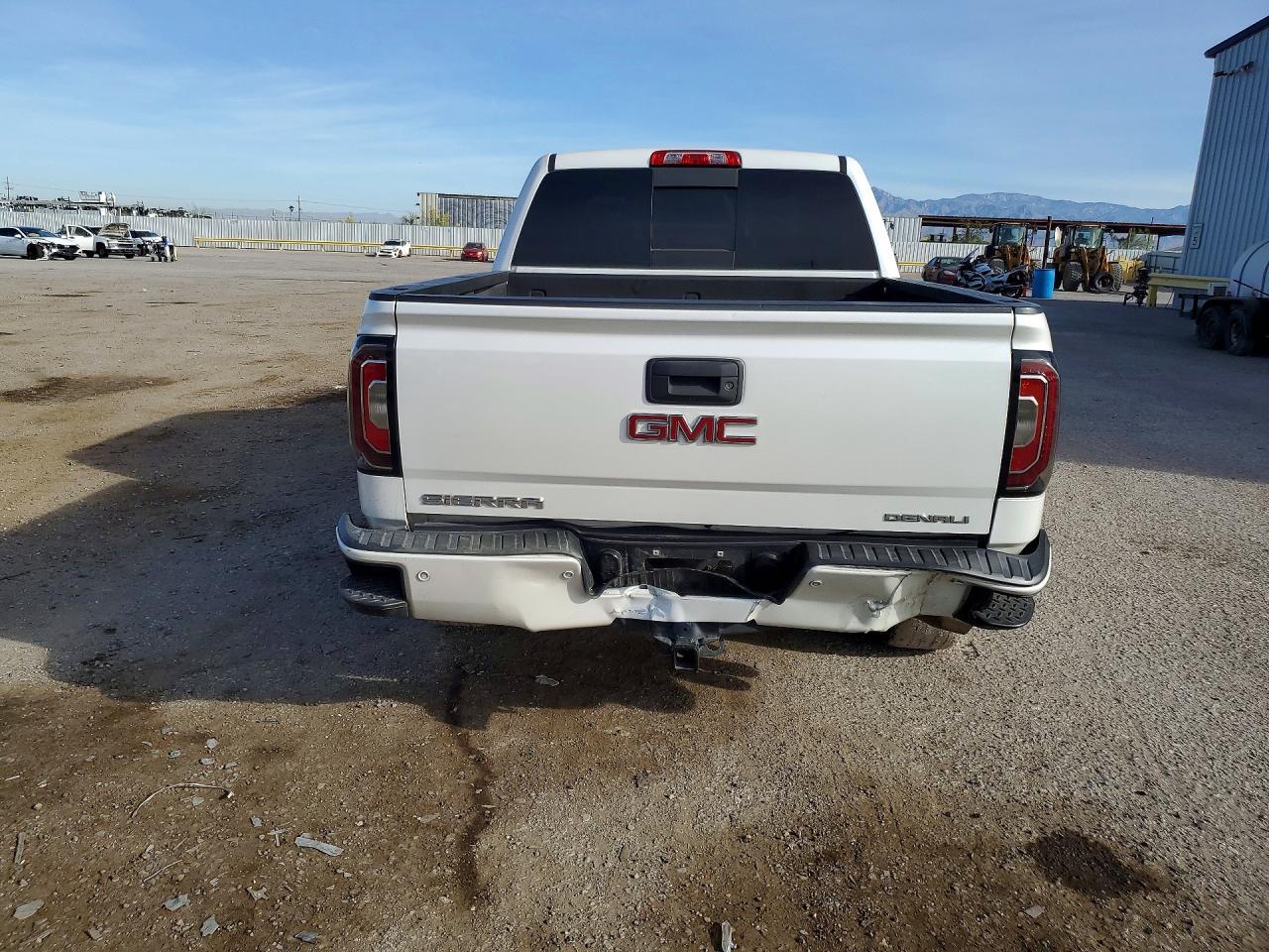 2017 GMC Sierra K1500 Denali
