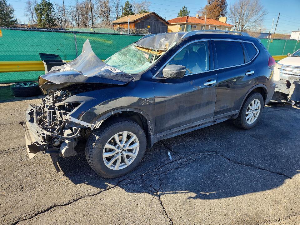 2018 Nissan Rogue sv
