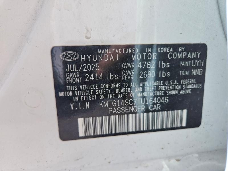 2026 Genesis G70 2.5t Standard