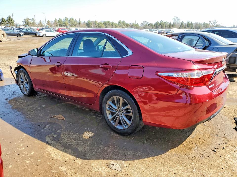 2015 Toyota Camry se