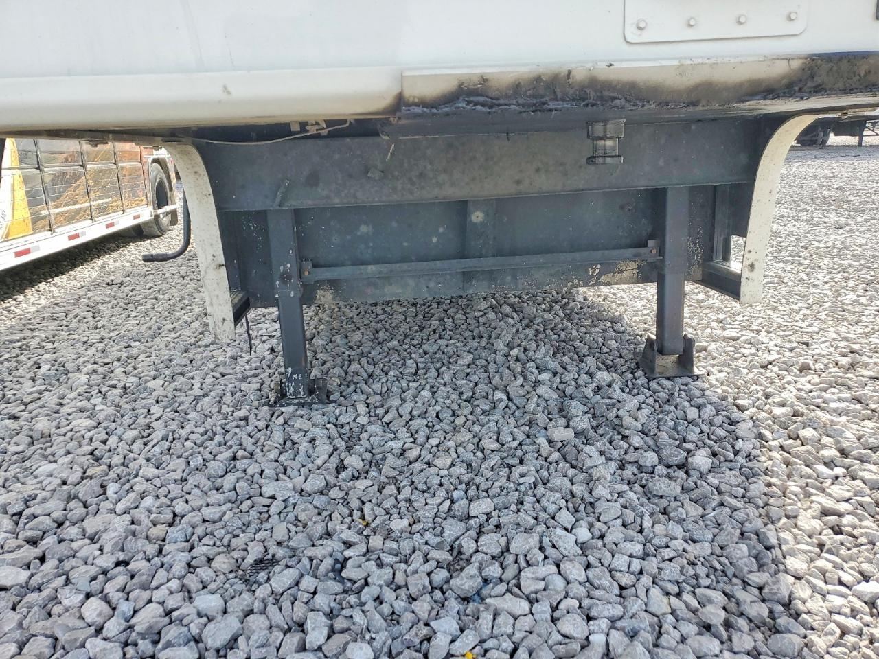 2001 Mitd Refrigerated Trailer-Refrigerated Beverage Trail