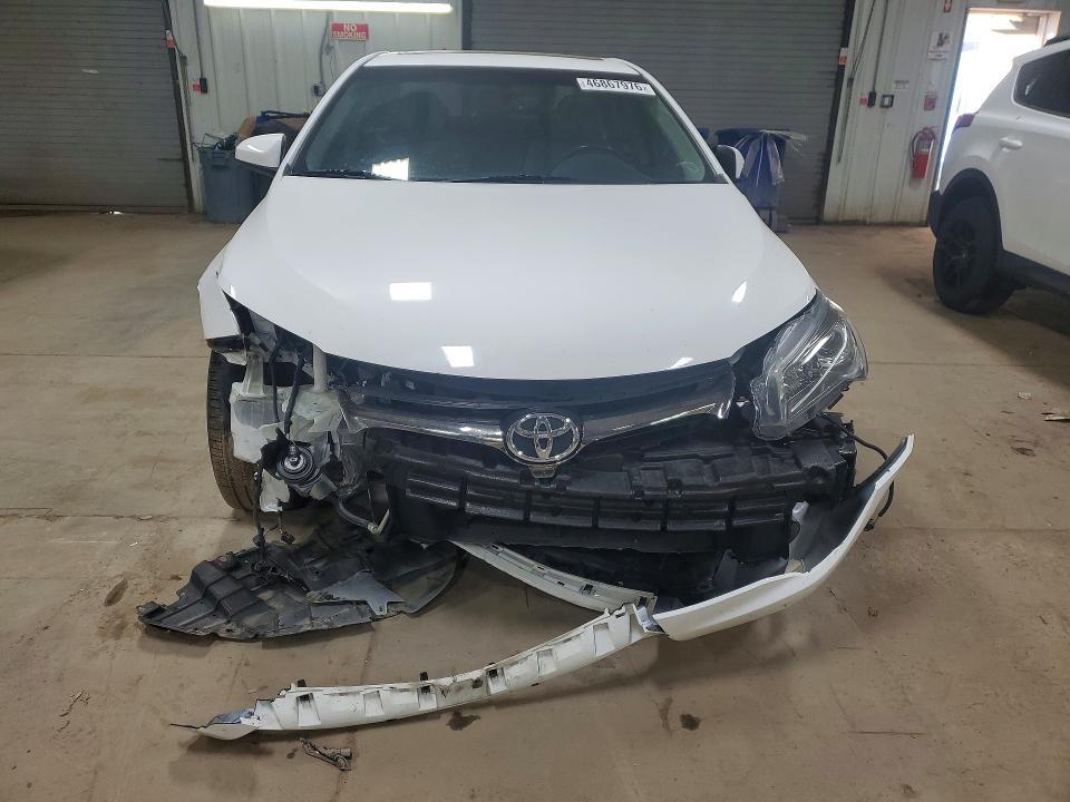 2015 Toyota Camry xse