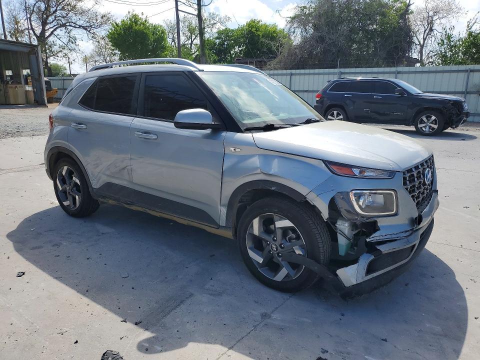 2023 Hyundai Venue sel