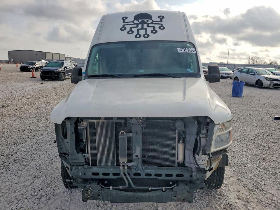 2016 Nissan NV2500 Delivery Van