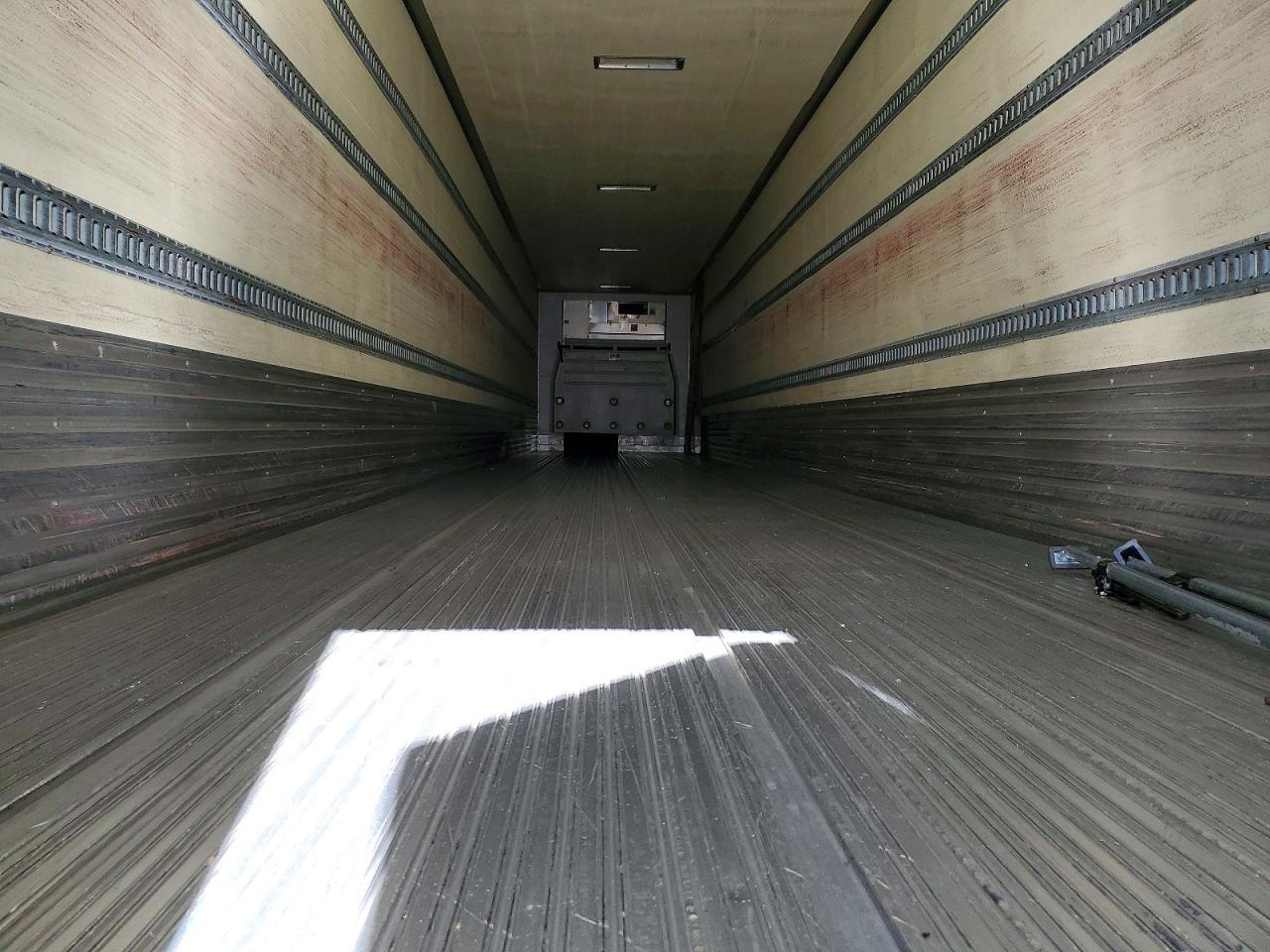 2015 Utility Refrigerated Van Trailer