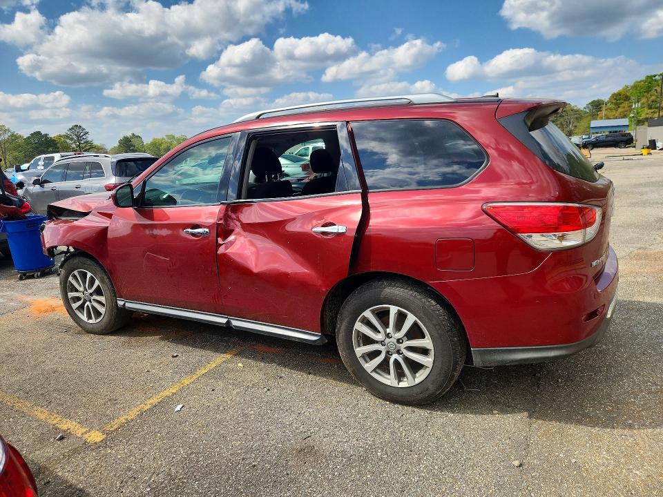 2014 Nissan Pathfinder sv