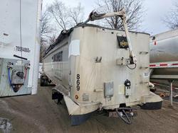 Salvage trucks for sale at Cahokia Heights, IL auction: 2014 Trail Star END Dump Trailer