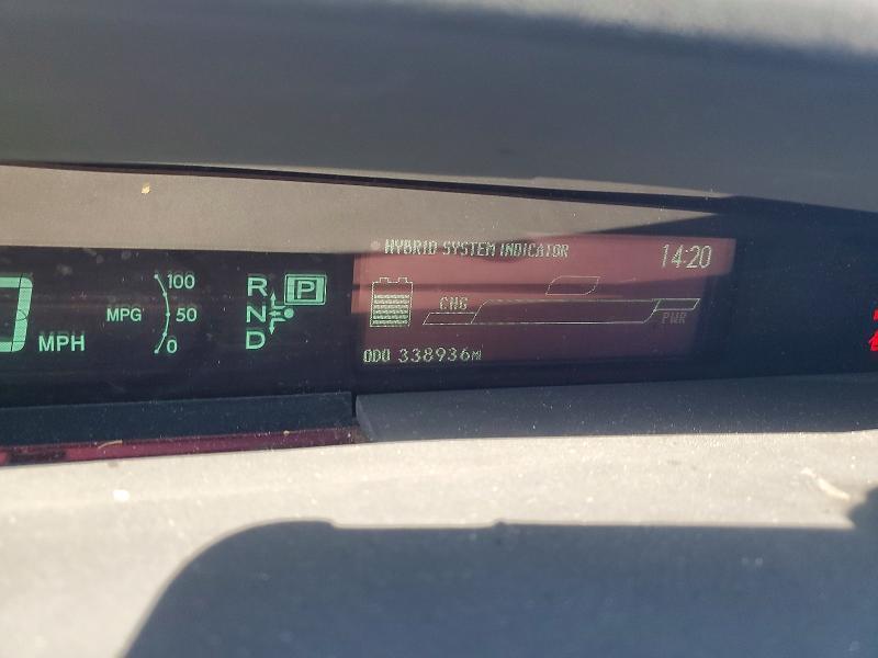 2010 Toyota Prius iii