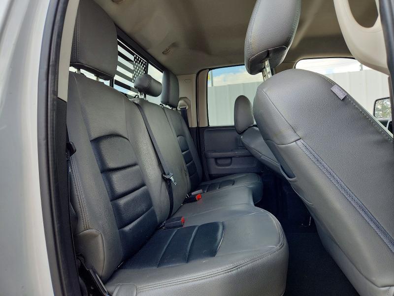 2013 Dodge Ram 1500 slt