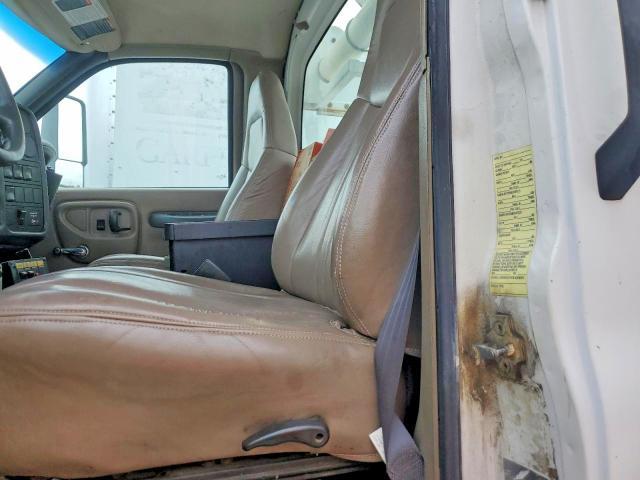 2007 Chevrolet C7500 C7C042